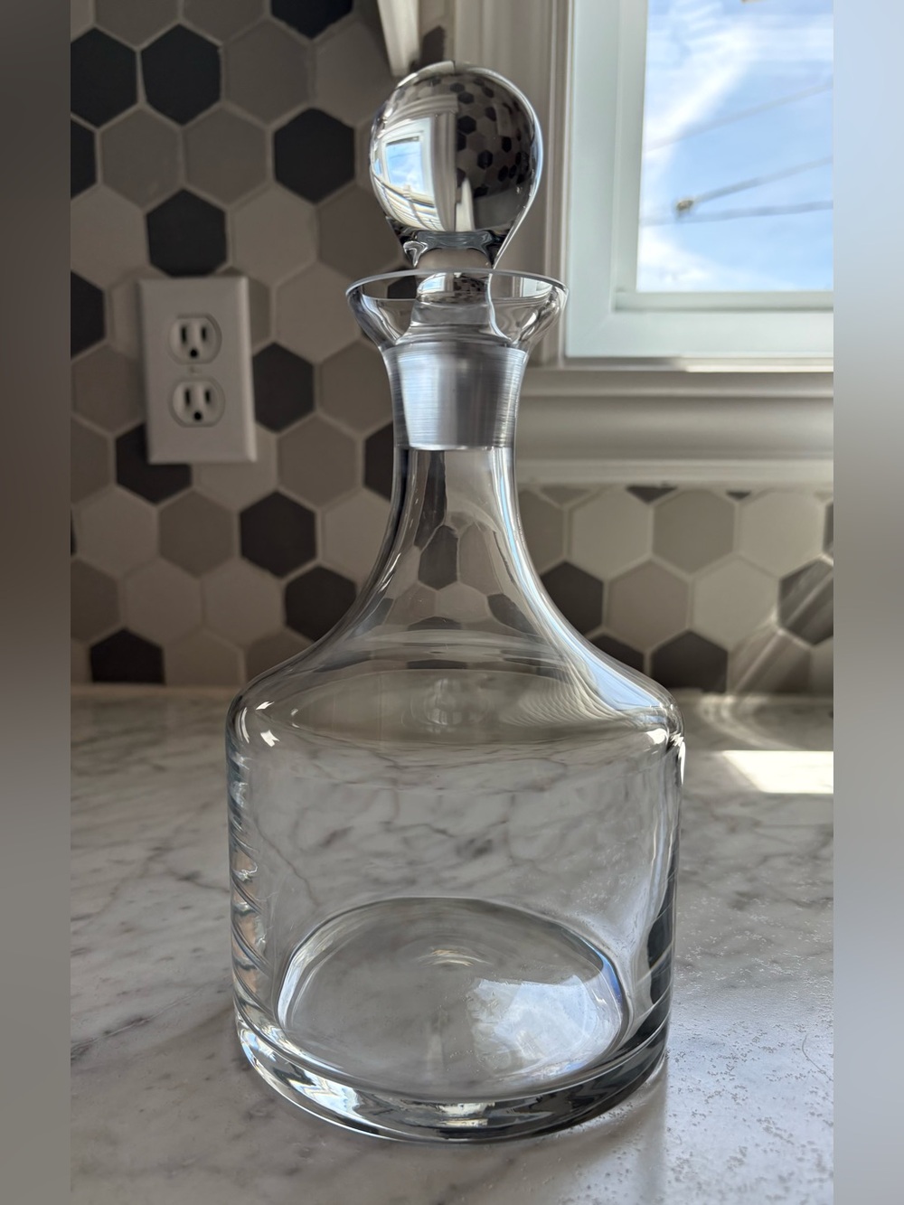 Heavy Glass Decanter Carafe Clear Crystal Style Barware Whiskey Liquor Bottle